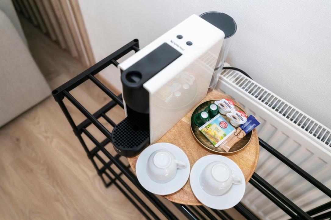 Alure Residences 2 & 24H Self Check-In, Parking In The Garage In The Apartment Building Included, New Building, Terrace, Green Location With A Forest Park With A Lake, Children'S Playground Besztercebánya Kültér fotó